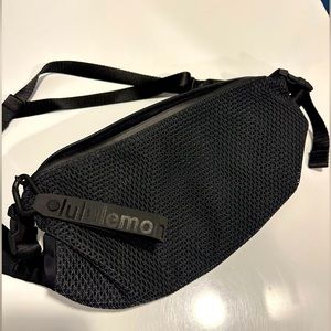 Lululemon All Hours Belt Bag - Black, Brand New